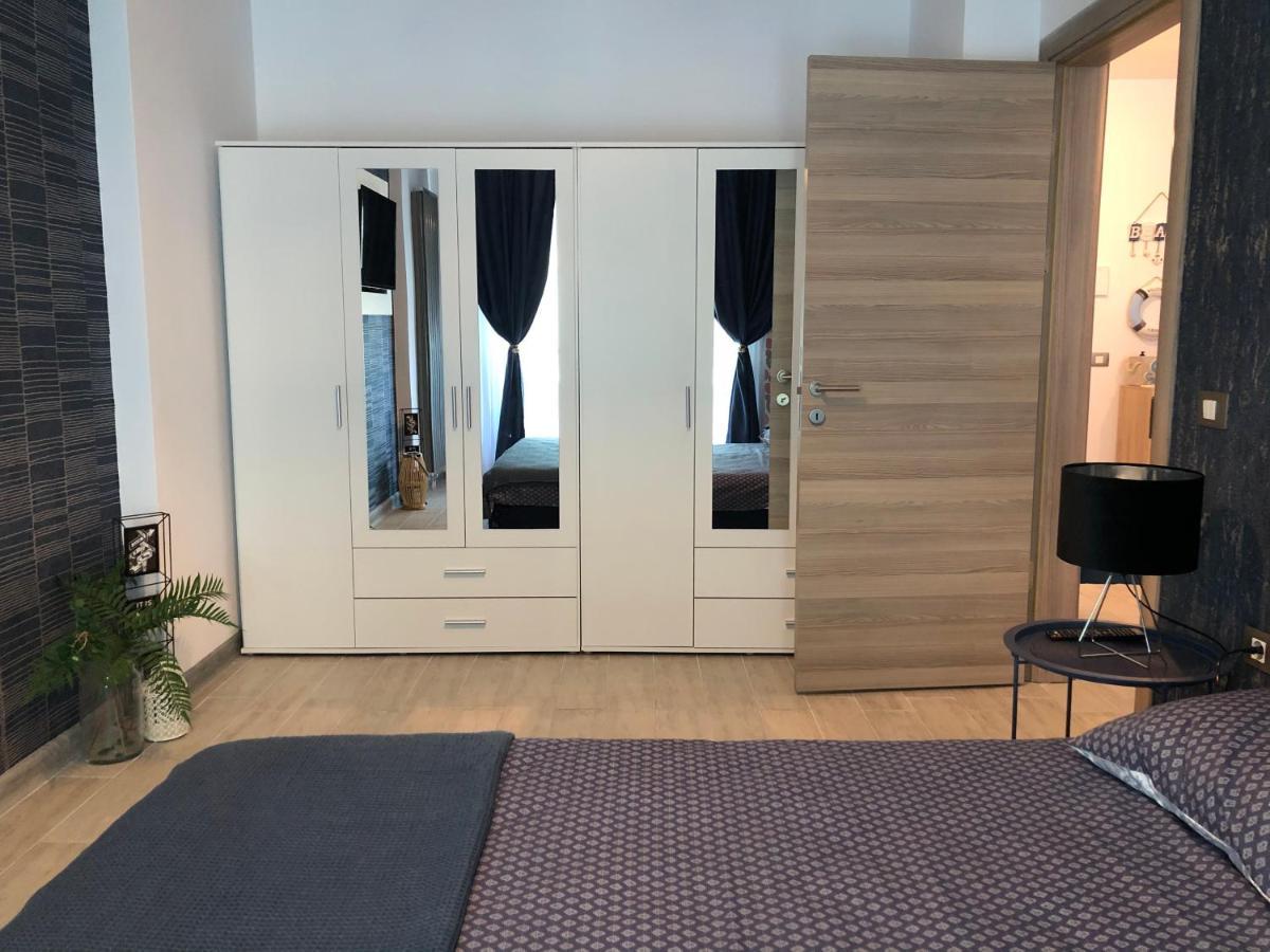 Baby Sea View And Pools Apartment- Mamaia Beach Resort Năvodari Zewnętrze zdjęcie