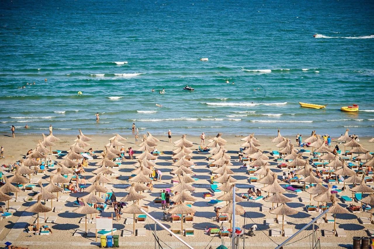 Baby Sea View And Pools Apartment- Mamaia Beach Resort Năvodari Zewnętrze zdjęcie