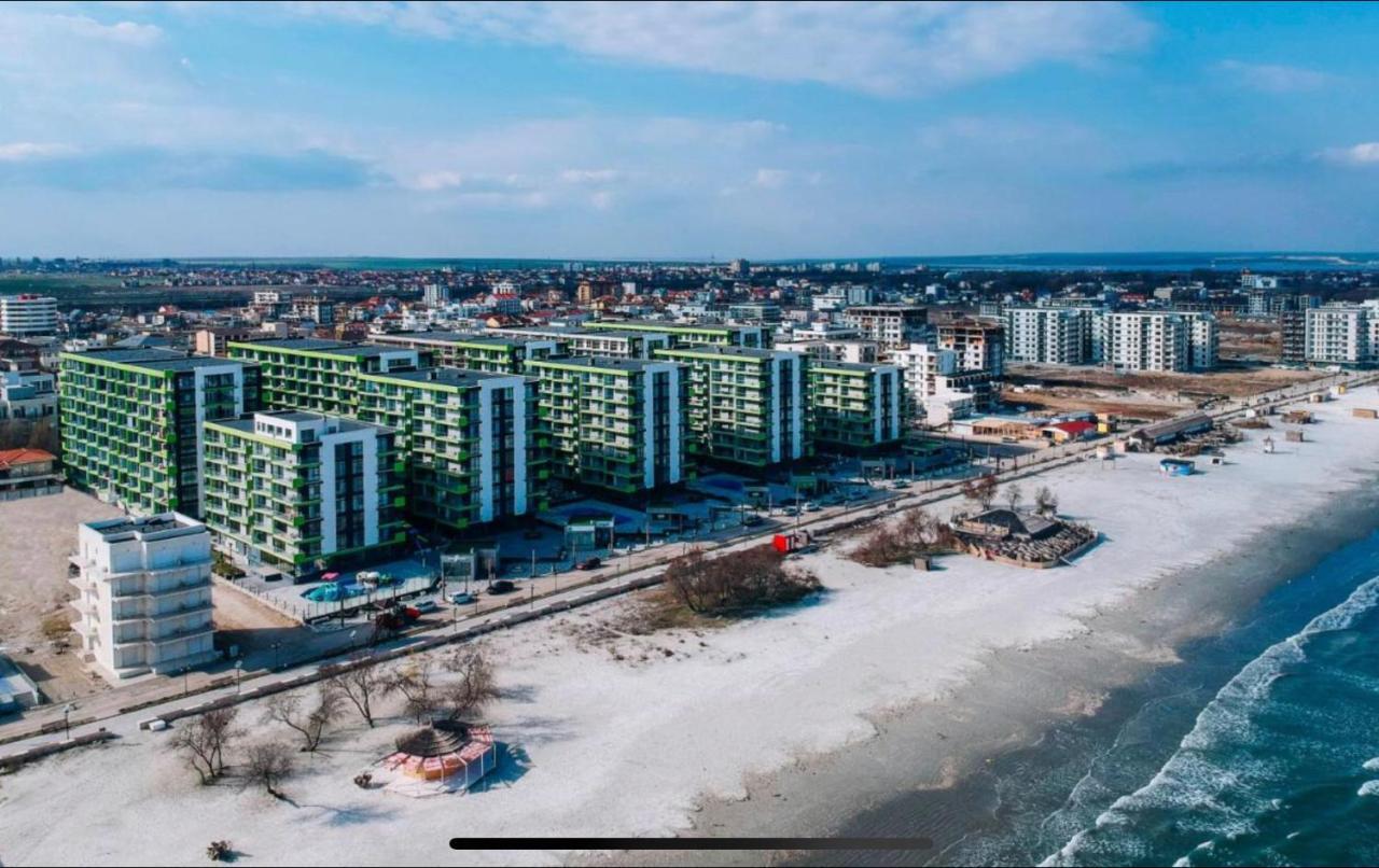 Baby Sea View And Pools Apartment- Mamaia Beach Resort Năvodari Zewnętrze zdjęcie