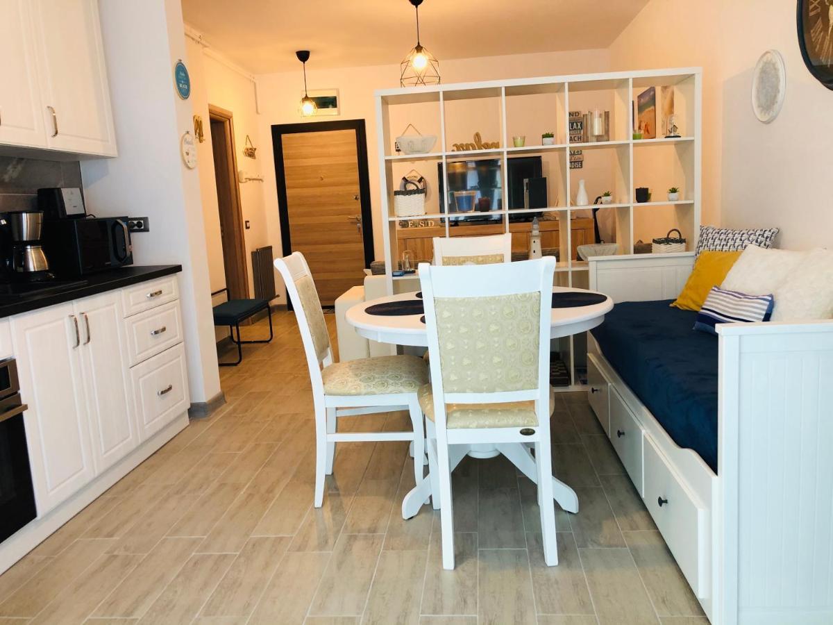 Baby Sea View And Pools Apartment- Mamaia Beach Resort Năvodari Zewnętrze zdjęcie