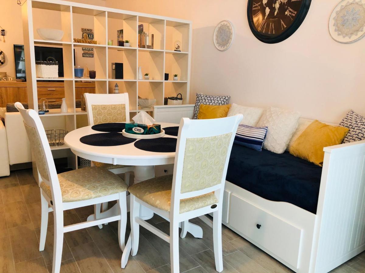 Baby Sea View And Pools Apartment- Mamaia Beach Resort Năvodari Zewnętrze zdjęcie
