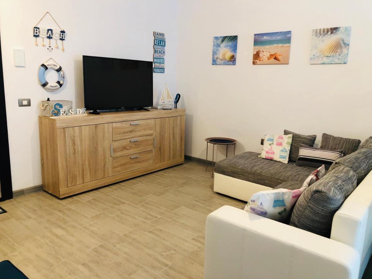 Baby Sea View And Pools Apartment- Mamaia Beach Resort Năvodari Zewnętrze zdjęcie